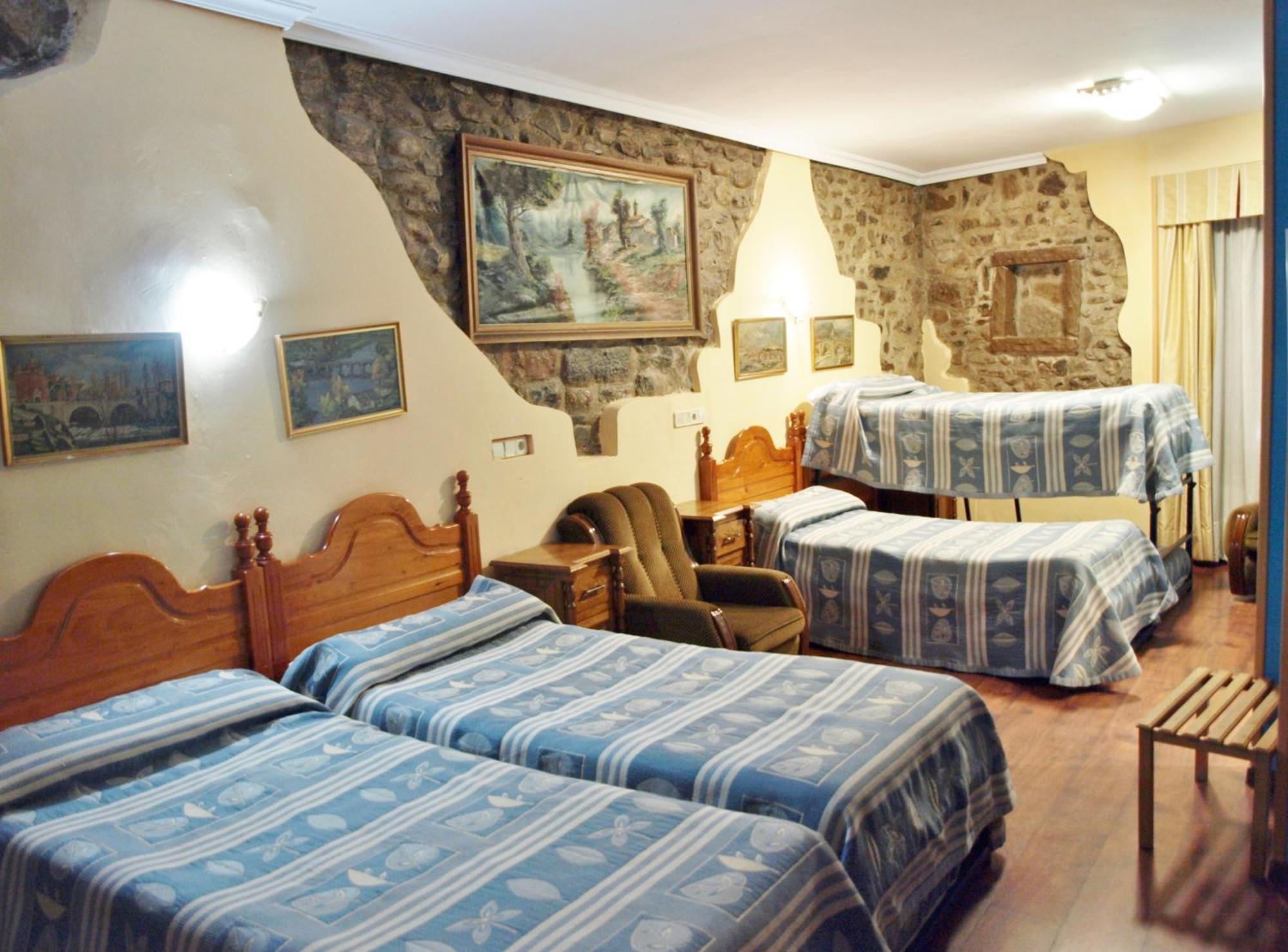 Hotel Mur Jaca Rom bilde